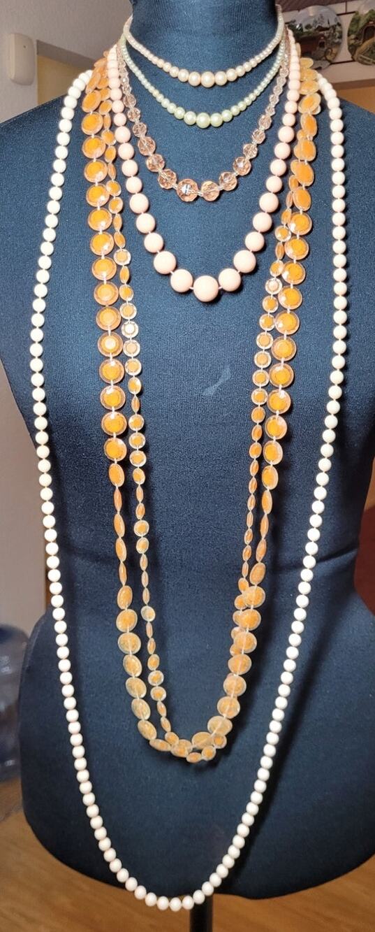 5 Pc Vintage Peach Necklace Lot Beaded Strands Acrylic Pearl Beads Mixed Lengths